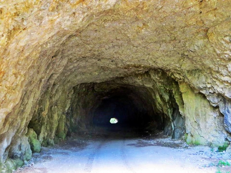 Tunel