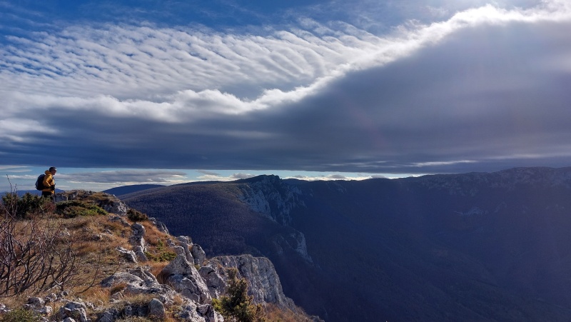 4 divna gorica pogled sa vrha
