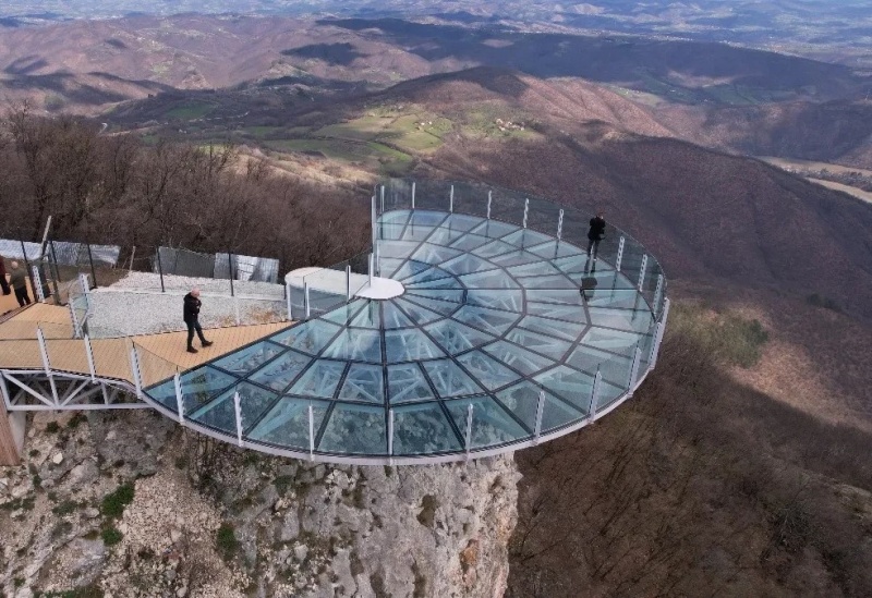 1_sky_walk_kablar