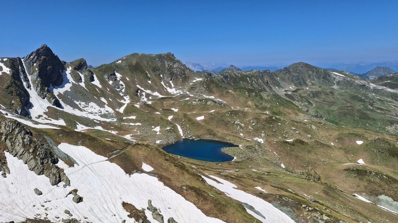 4 jezero srce
